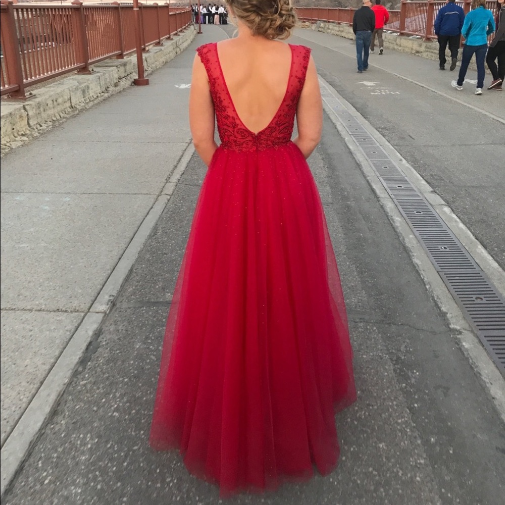 Jovani dress brought for $450 & hemmed to fit 5’3”